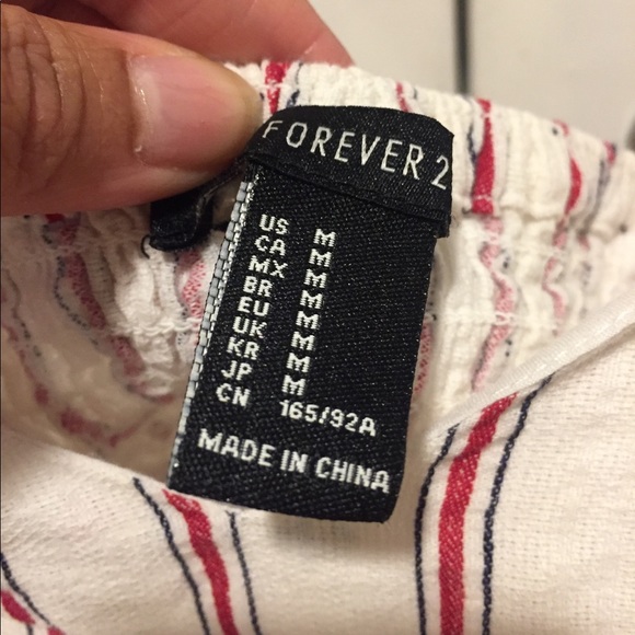 f21 striped crop top size medium - Picture 3 of 4